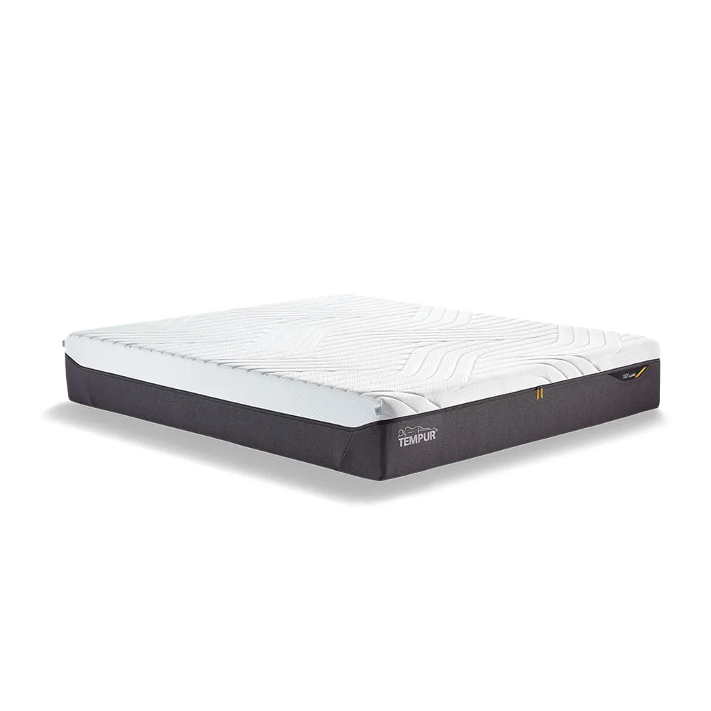TEMPUR PRO® Luxe CoolQuilt Medium Firm 32cm